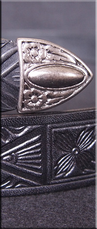 カービング風 型押しプンターレ付きベルト バックル取り外し