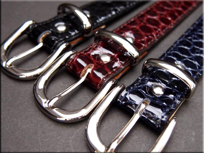 革ベルト・ファッションベルト　丸い斑のクロコ調ベルト　クールなシルバー系のバックルとサルカンで華やかでカッコいいベルト　お好きなカラーをご注文下さい！